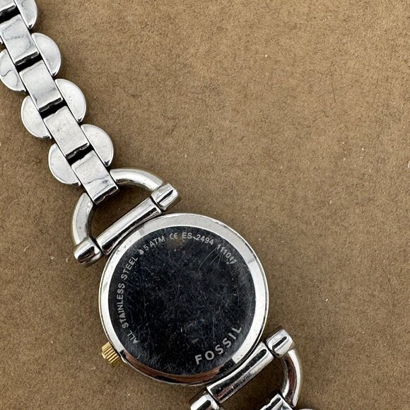 Vintage Fossil Women’s Two tone Gold and all Stainless Steel Watch - Picture 5 of 8